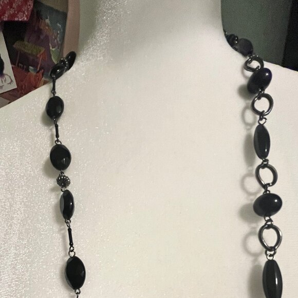 Black Beaded Necklace - Picture 2 of 5